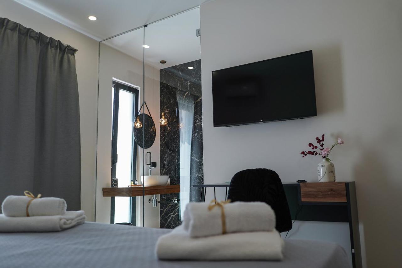 Thalassa Rooms Avola Exteriör bild